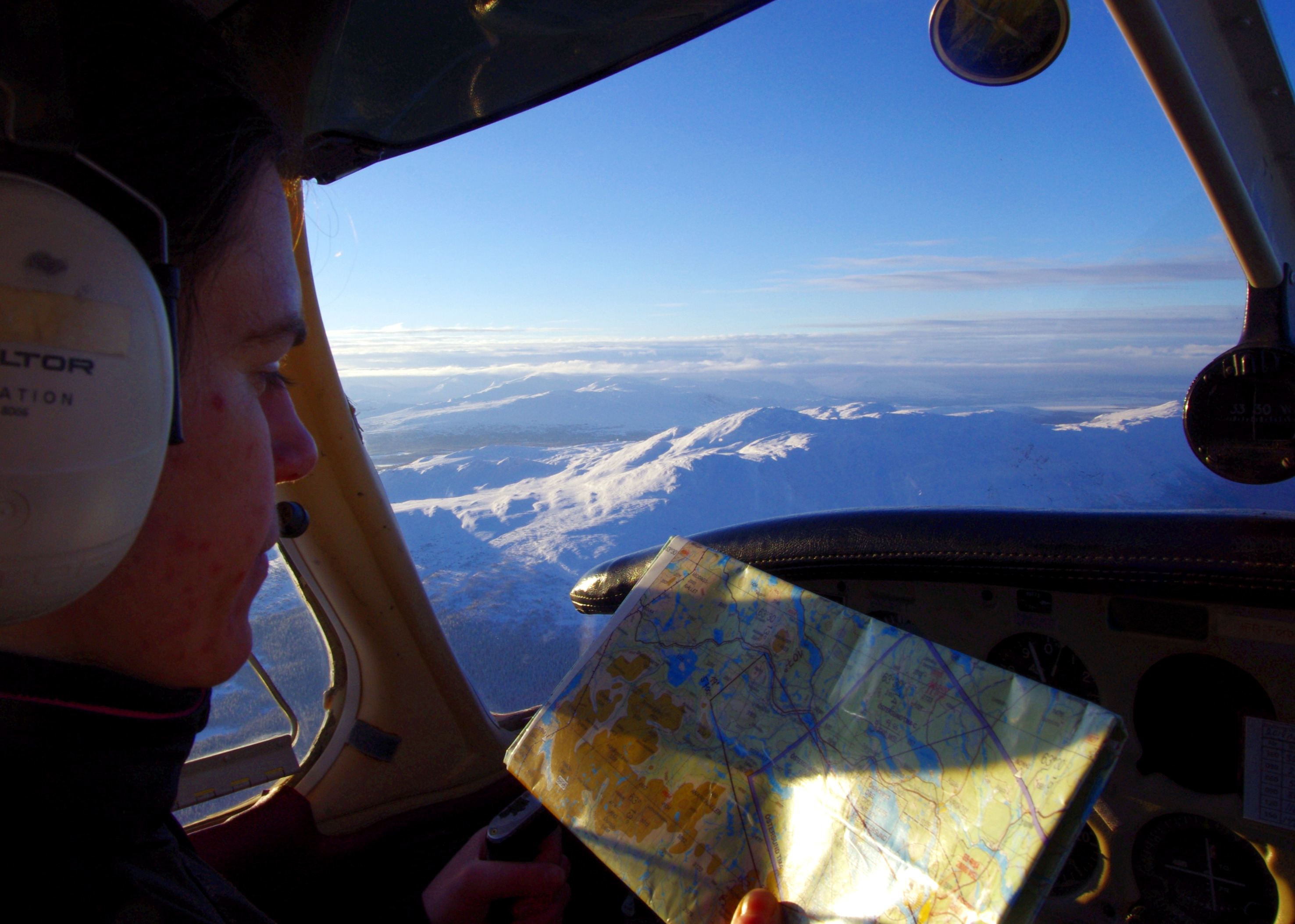 Navigering i samband med motorflyg i fjäll. Foto: Sarka Malakova.